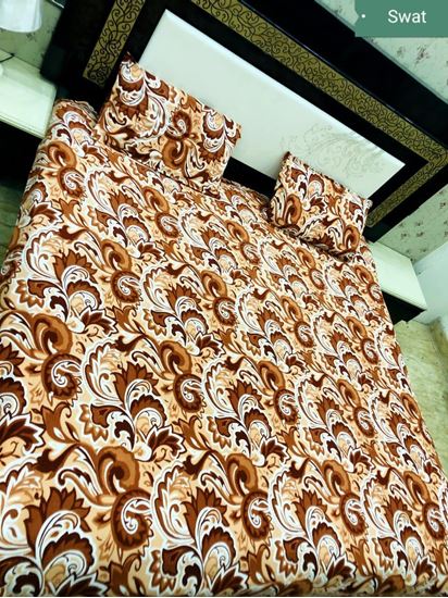 Alfa Store Antifilling Swat Fleece Double Warm Bedsheet With 2